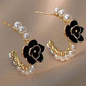Black and Gold rode earring A1232